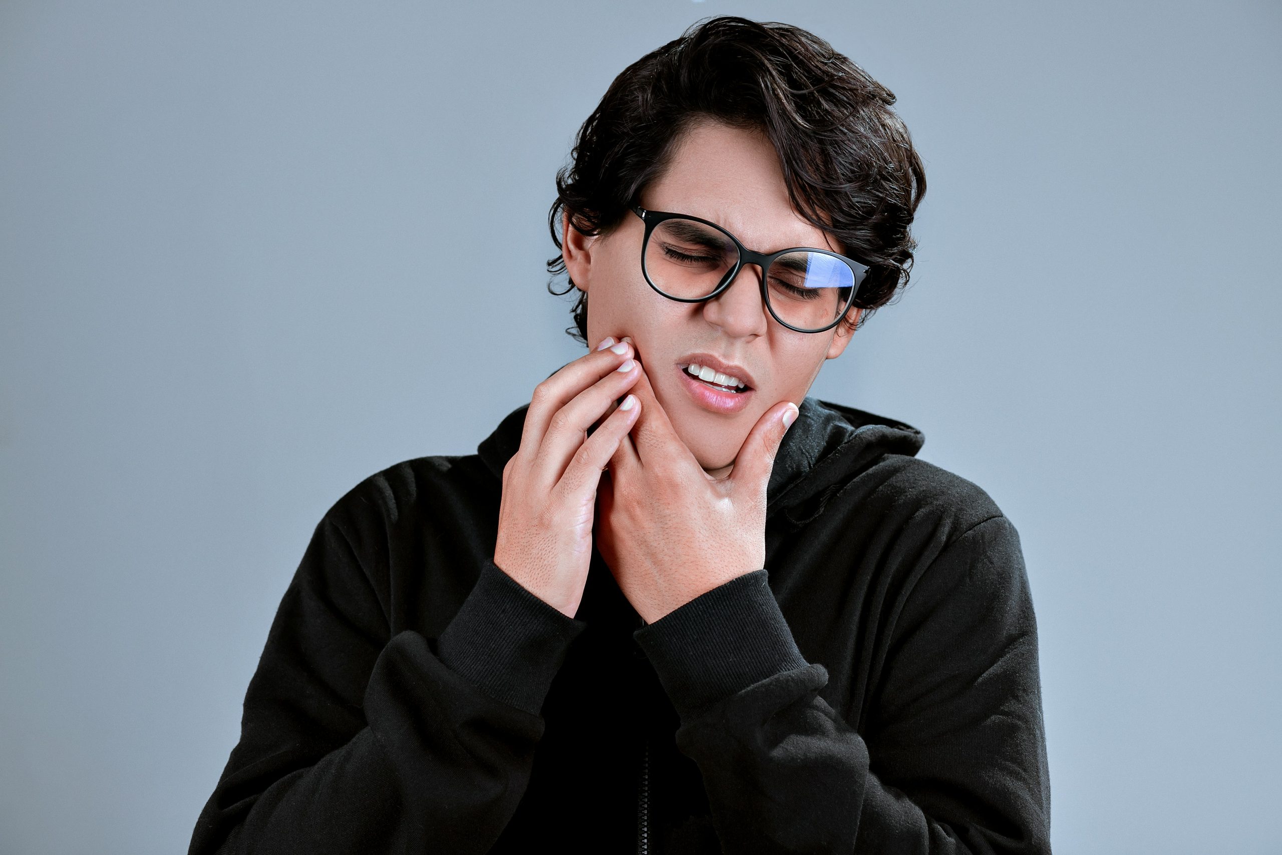 What To Do If Your Tooth Gets Knocked Out